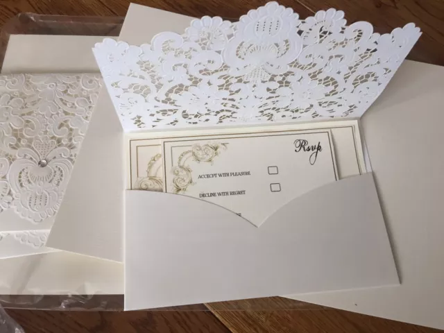 Invitations de mariage ivoire vintage découpées au laser x 40 3