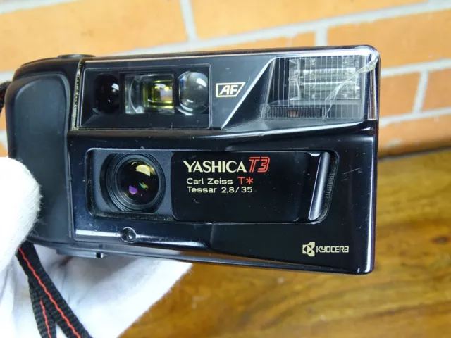 YASHICA T3 CARL ZEISS T*  TESSAR 2.8/35mm  TESTED