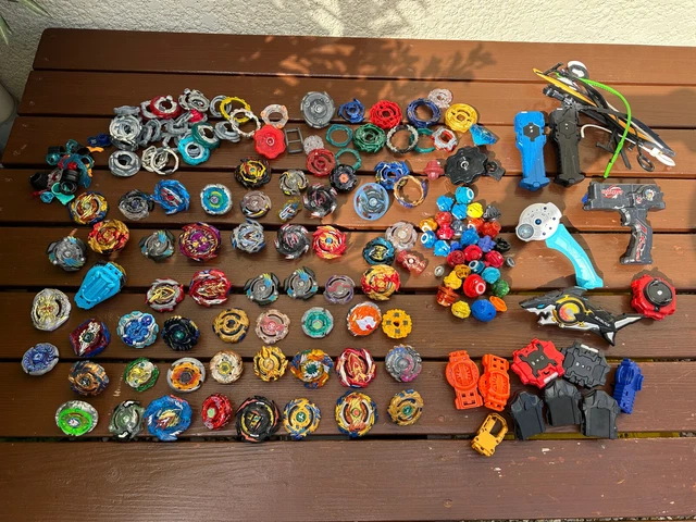 Lot de 2 packs de toupie Beyblade neuf sous emballage d’origine idéale