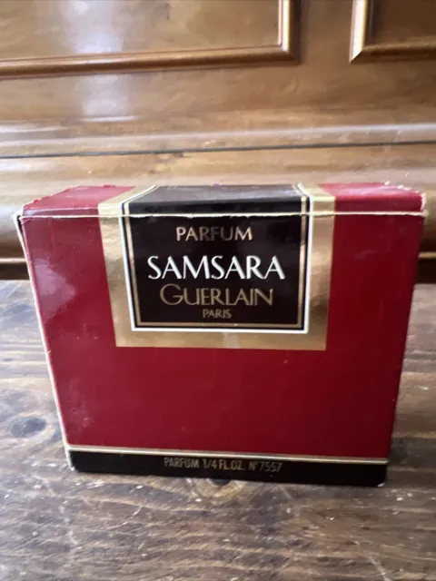 Bougie-recharge pour photophore Satin parfum Cèdre Impérial dans son  coffret