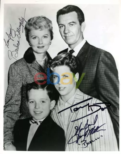 Leave It To Beaver Cast Autographed Photo BARBARA BILLINGSLEY TONY DOWN JERRY MA