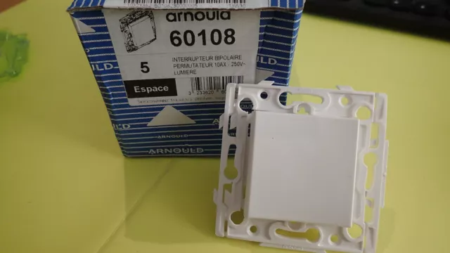Arnould ESPACE 60108 - Permutateur interrupteur va et vient - A l'UNITE