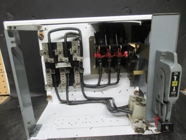 Square D Mcc Motor Control Feeder 12" No Fuses With Disconnect Hu100-3Mc