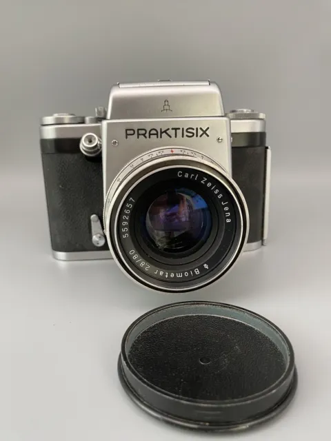 Praktisix  Spiegelreflexkamera  mit Carl Zeiss Jena Biometar 2,8/80 mm Objektiv