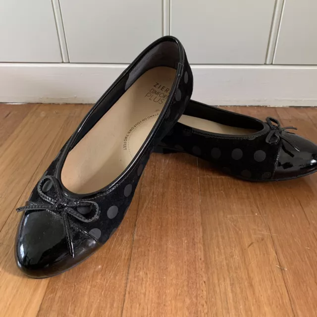 Ziera Womens Comfort Slip On Spotty Ballet Flats Black Leather Size 40XF