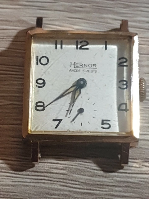 Montre Vintage HERNOR - 15 Rubis - Mécanique à Remontage Manuel - Boîtier Carré Plaqué Or - Pour Homme