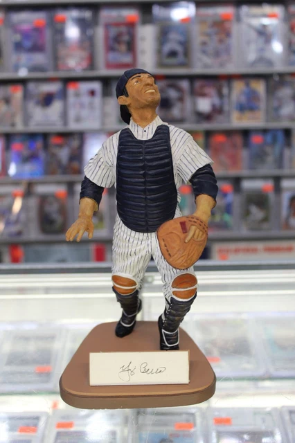 Signed 1990 Gartlan Yogi Berra "The Catcher" Limited Edition Figure Ny Yankees