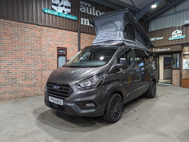 FORD TRANSIT CUSTOM Limited 2019 Camper Campervan Day Van £41,995.00 ...