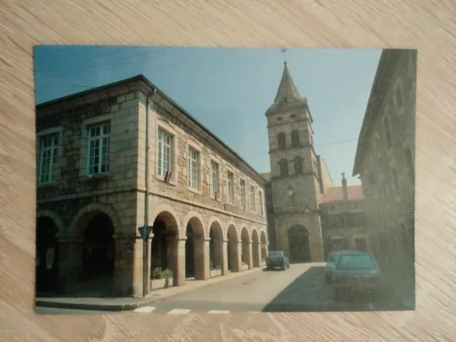 Cpm Cpsm Haute Loire Montfaucon En Velay Place De L Hôtel De Ville Éditions Past