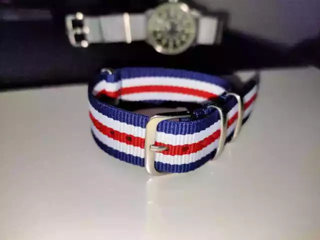 Correa militar nylon tela para reloj. 20mm 20 mm. Alta calidad. Desde España.