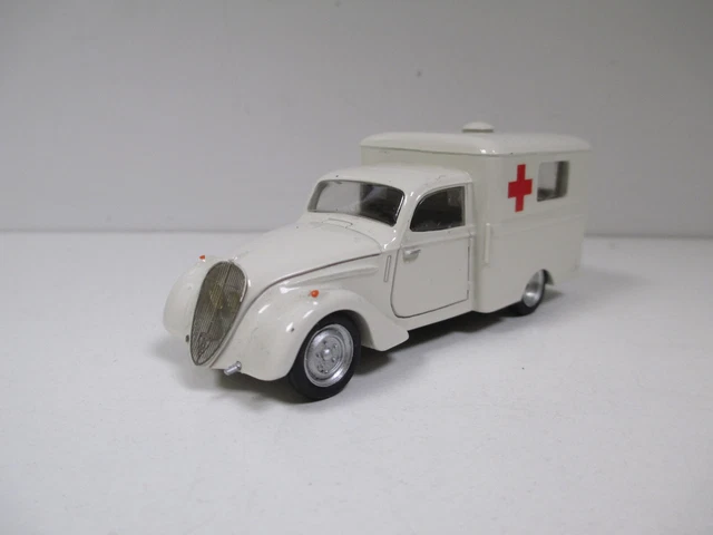 PEUGEOT 203 DÉCOUVRABLE Gris PARADCAR 132 1:43 de reference 132