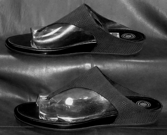 Fitflop women's black perforated leather thong slide mule sandal shoes sz US 10