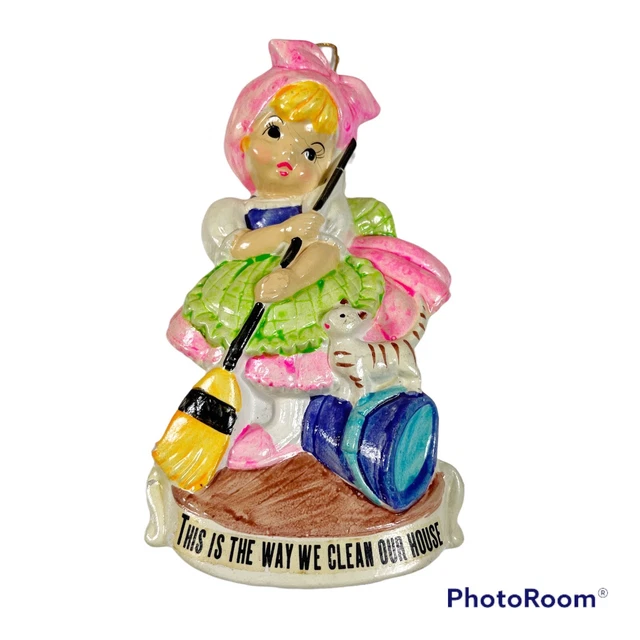 VINTAGE 70S WALL Plaque Chalkware Girl Cleaning Cat Kitsch 1970s Decor