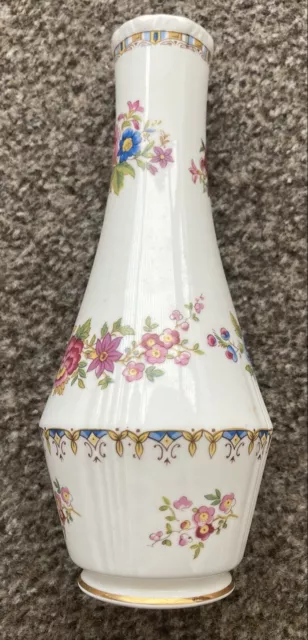 -- Royal Grafton - small Bone China Vase - Floral Vintage Malvern England --