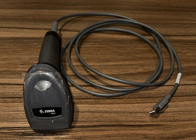 Zebra DS22 DS2208 2D Barcode Scanner DS2208-SR00007ZZWW w/ Cable
