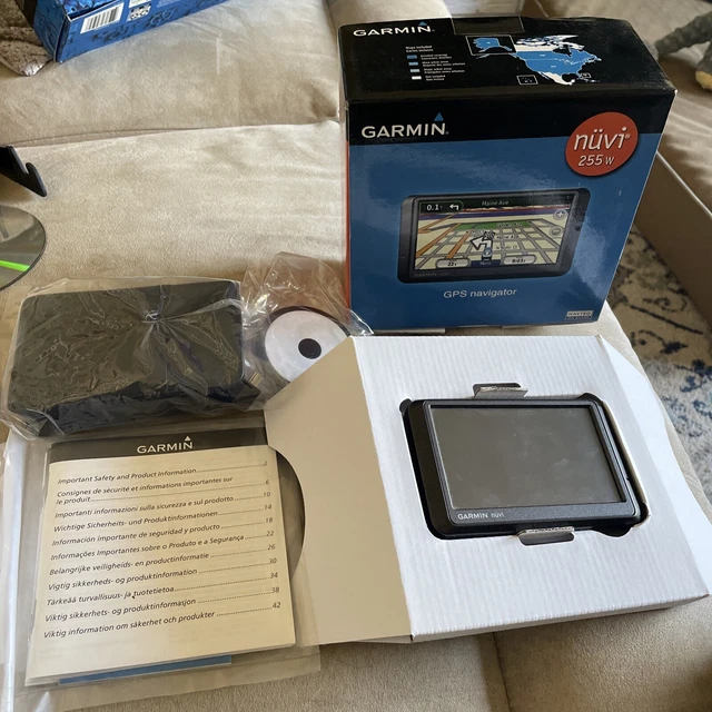 Garmin Nuvi 255W Gps Navigater Unit In Box With All Accessories