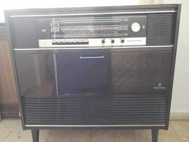 Radio mueble Grundig Vintage