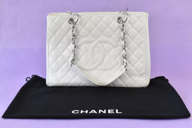 CHANEL Pre-Owned 2011 Petite Shopping Tote Bag - Farfetch