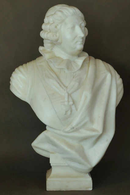 Grand Buste De Louis XV En Marbre Blanc De Carrare