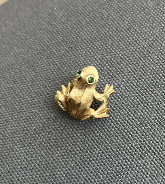 Frog With Green Faux Jewel  Eyes By Avon Tie Tack Lapel Pin Gold Color Metal