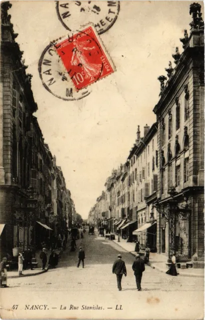 CPA NANCY - La Rue Stanislas (385924)