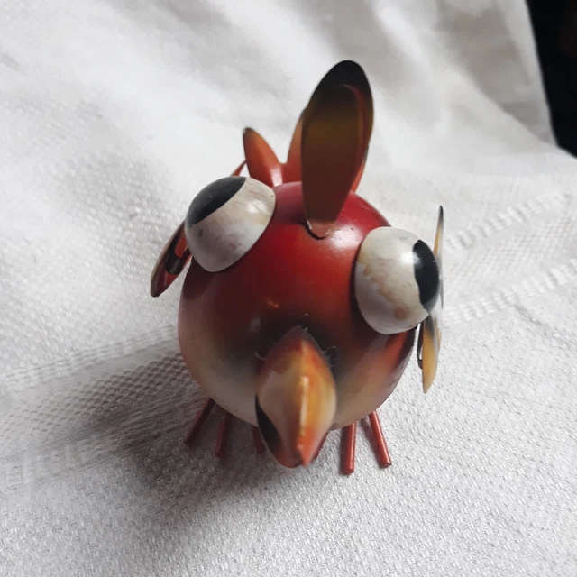 Oiseau en métal orange pour décoration de jardin