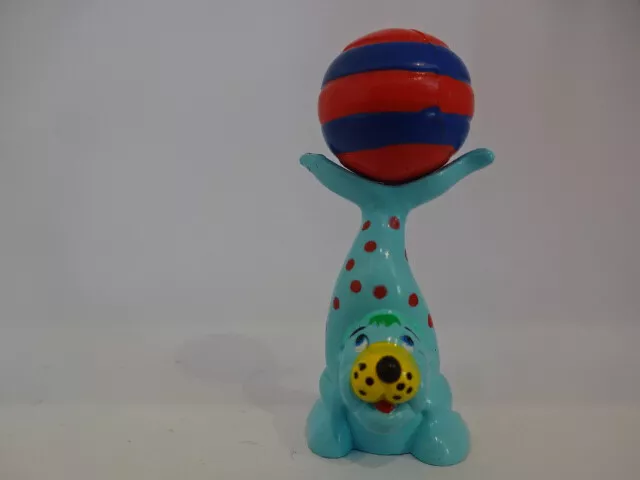 Circus figure / seal with ball - approx. 50 mm large