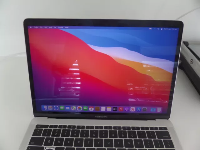 MacBook Pro 13" Retina (Late 2016-2017) Display Assembly