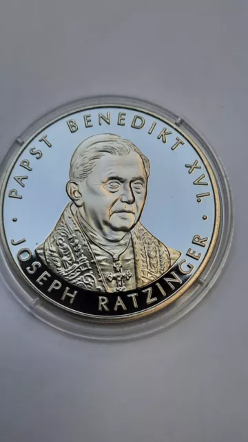 Papst benedikt XVI 2005 - Medaille " Habemus Papam"