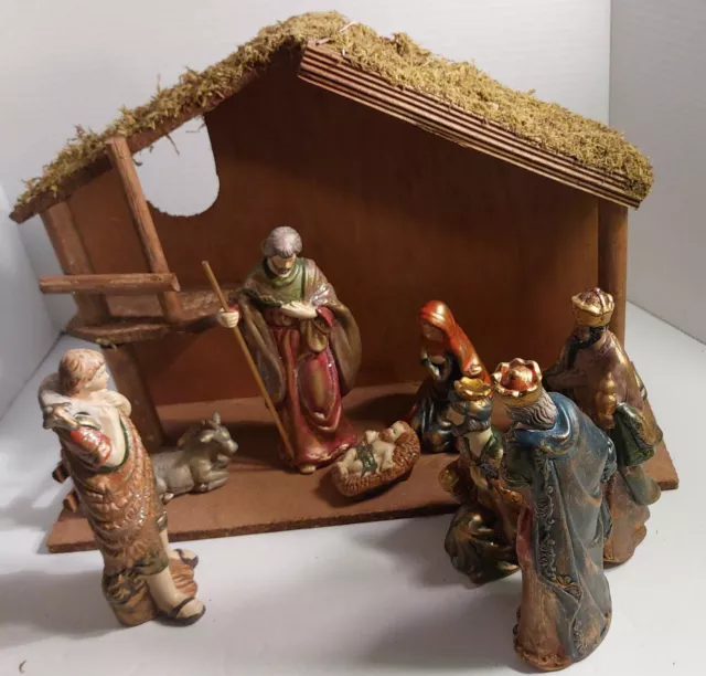 Vintage Nativity Set Christmas 10 Piece Resin Figures, Wood Creche Manger w/ Box