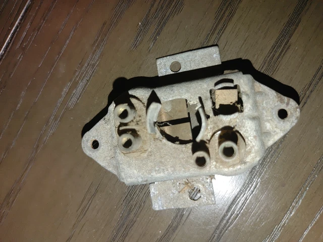 Mercedes BOSCH Blinker Electrical Connection W108 0311503004 original