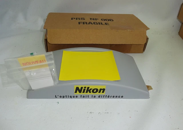 Nikon RARE Vintage - Display Stand Présentoir Vitrine Dealer -