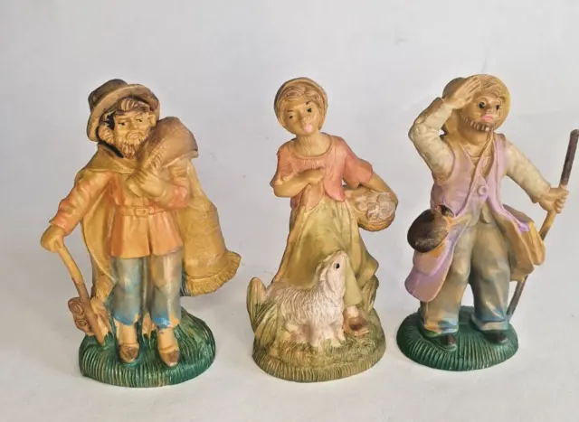 Lot de  Santons( Plastique, résine ? made in Italie pour Crèche