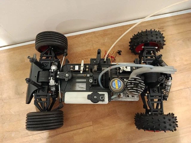 RC Thermique Genesis super truck 7.7 - Modélisme
