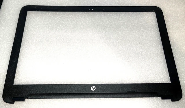 Plasturgie Haute Complète Pour Fujitsu E556 – écran Inclus – Occasion TBE
