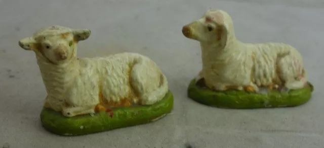 2 alte Krippefiguren Schafe 2 alte Krippefiguren Schafe