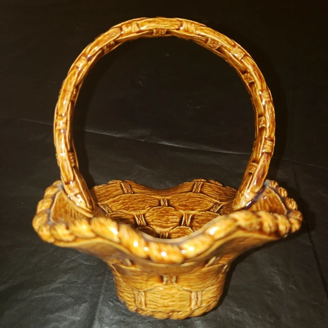 1978 Basket Nowells Molds Ceramic copper brown Basket Weave Handled  VTG