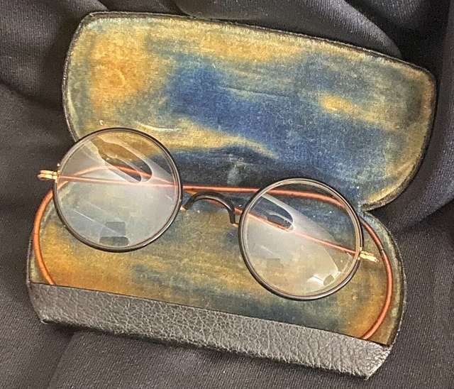 Antique * SPECS * EYE GLASSES * Wire / Round / Case