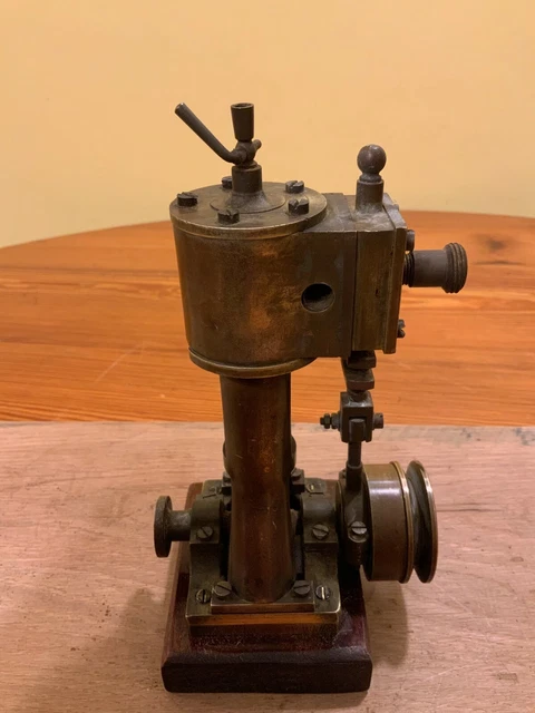 ANTIQUE / VINTAGE model steam engine - upright one cylinder - all brass ...