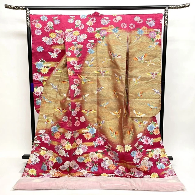 Japanese Kimono Uchikake Luxurious Wedding Embroidery Pure Silk Flower Pink K464