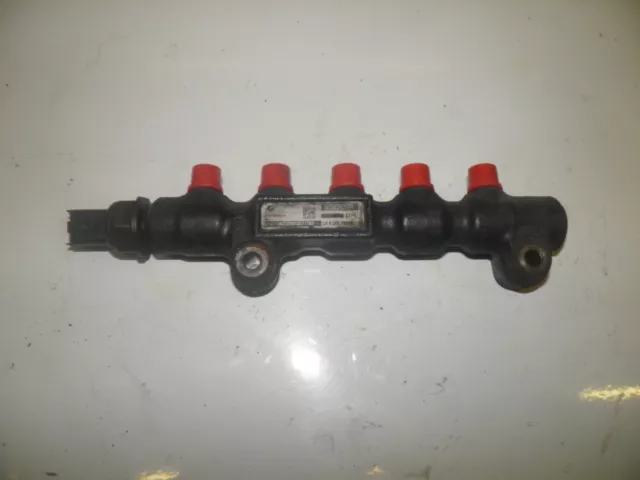 Peugeot Bipper 1.4d HDI 8v Dv4ted 8hs Pression Carburant Rail 9654592680