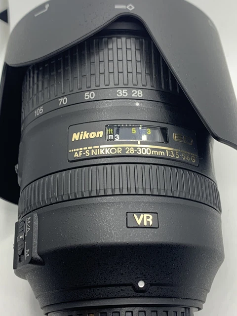 NIKON AF-S NIKKOR 28-300 mm f/3.5-5.6 G ED VR