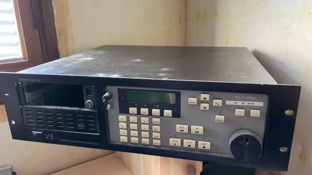 PLAYER PORTABLE BETACAM SECAM SONY BVW20S