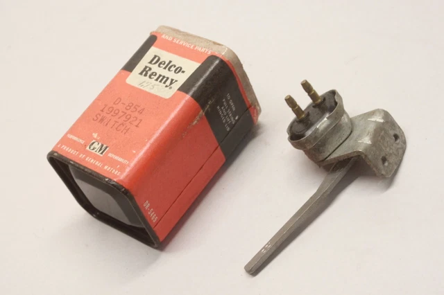 NOS 1955-64 Chevrolet GMC Truck BRAKE STOP LIGHT SWITCH Delco-Remy GM 1997921