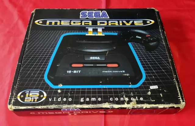 Console SEGA Mega Drive II 2 Versione PAL Italiana COMPLETA di Scatola e Manuale