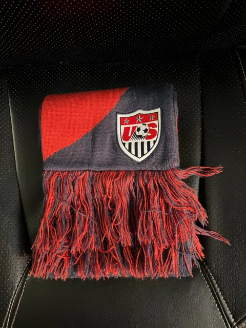 US Soccer Scarf Nike USA  Logo