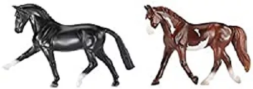 Breyer Stablemates Mystery Foal Surprise Set 2 Horses & 1 Mystery Foal Set 8