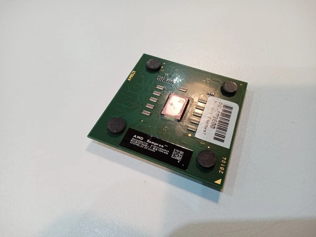 Processeur AMD Sempron 2800+ - 2 GHz Socket 462 (A) - Occasion Fonctionnel