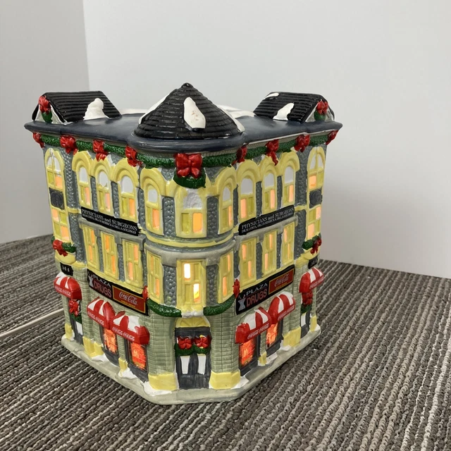 Vintage Coca-Cola Coke Town Square Collection Plaza Drugs #56215 Issued 1994