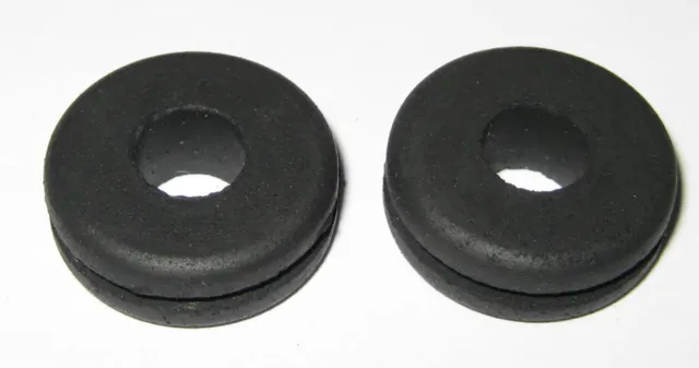 2 X Rubber Grommet Fits 0.57" Diameter Hole and 0.60" Thick Panel - 0.82" OD